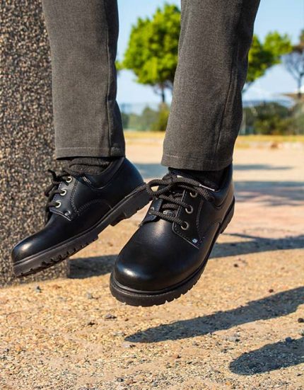 Youth Bronx, Leather Pluto, Casual Black Lace Up