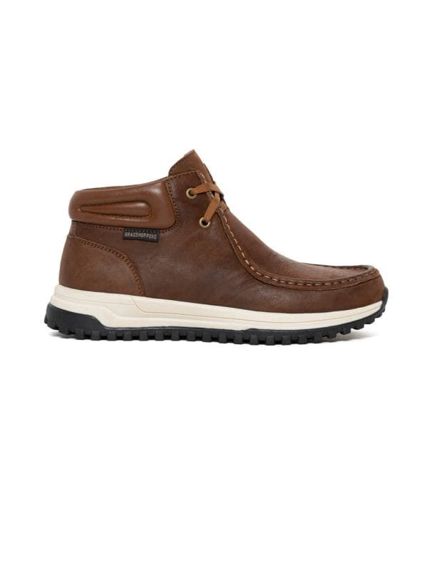 High top sneaker